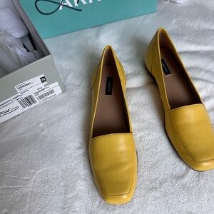 Arrayy Yellow Leather Loafers Flats – Square Toe – Size 8S2– New in Box